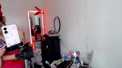 Catherine XXX online show from February 17, 2026, 1:51 pm