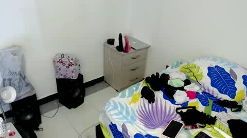 Snapshot of doll_sary chatting on April 18, 2026, 9:59 pm Catherine XXX online show from April 18, 2026, 9:59 pm