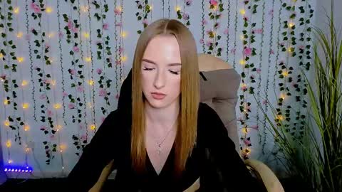 doll_vey online show from March 9, 2025, 3:38 pm