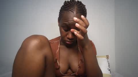 dollberry online show from January 25, 2025, 2:26 am