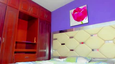 Snapshot of dollcute_latin chatting on February 24, 2026, 12:14 pm dollcute_latin online show from February 24, 2026, 12:14 pm