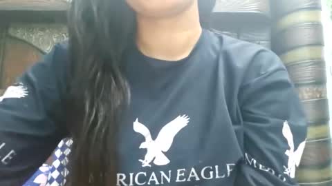 dollmeenu online show from October 22, 2025, 4:51 pm