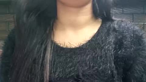 dollmeenu online show from January 5, 2026, 7:06 pm