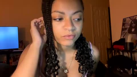 dollpart_ online show from June 30, 2026, 2:12 am