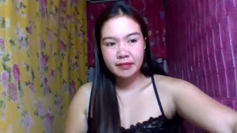 dolly_jane34 online show from October 9, 2025, 9:02 pm
