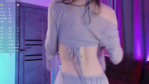 Vikky online show from March 2, 2025, 5:14 pm