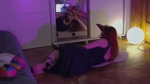 Snapshot of doloressage chatting on February 28, 2026, 7:09 am Dolores Sage online show from February 28, 2026, 7:09 am