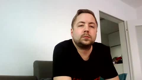 dombio_12 online show from February 16, 2025, 3:48 pm