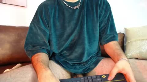 Snapshot of domboy_ chatting on June 6, 2026, 8:57 pm domboy online show from June 6, 2026, 8:57 pm