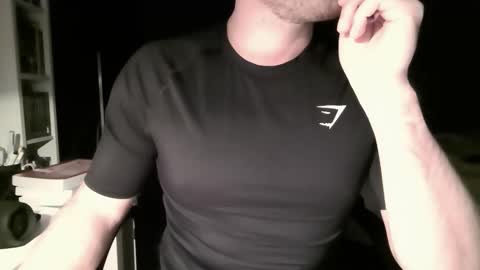 Domdutchguy online show from November 26, 2025, 10:11 pm