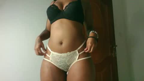 Amarie noels online show from November 11, 2025, 8:31 pm