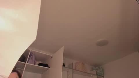 Snapshot of domina_deivis chatting on January 16, 2025, 6:25 am I WILL BE BACK ON WEDNESDAY DECEMBER 4 0100AM COLOMBIA TIME online show from January 16, 2025, 6:25 am