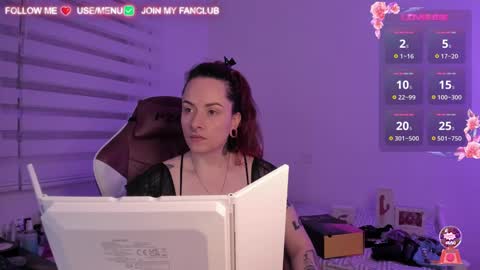 Snapshot of domina_deivis chatting on February 20, 2025, 6:06 am I WILL BE BACK ON WEDNESDAY DECEMBER 4 0100AM COLOMBIA TIME online show from February 20, 2025, 6:06 am