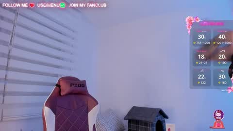 Snapshot of domina_deivis chatting on March 5, 2025, 6:33 am I WILL BE BACK ON WEDNESDAY DECEMBER 4 0100AM COLOMBIA TIME online show from March 5, 2025, 6:33 am