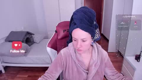 Snapshot of domina_deivis chatting on September 29, 2025, 7:35 am I WILL BE BACK ON WEDNESDAY DECEMBER 4 0100AM COLOMBIA TIME online show from September 29, 2025, 7:35 am