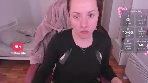 Snapshot of domina_deivis chatting on October 27, 2025, 12:42 pm I WILL BE BACK ON WEDNESDAY DECEMBER 4 0100AM COLOMBIA TIME online show from October 27, 2025, 12:42 pm