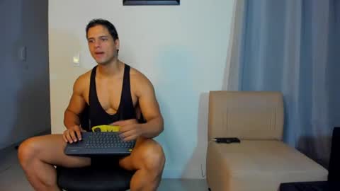 domincrodriguez_119 online show from August 7, 2026, 11:56 am