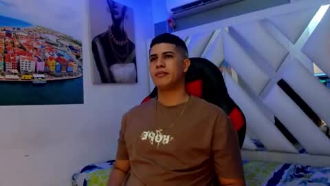 Snapshot of dominic_connor chatting on February 5, 2026, 3:11 am DOMI online show from February 5, 2026, 3:11 am