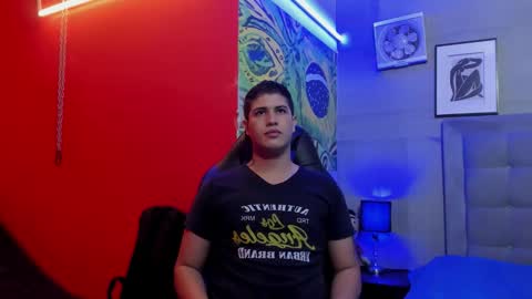 Snapshot of dominic_connor chatting on February 22, 2026, 3:07 am DOMI online show from February 22, 2026, 3:07 am