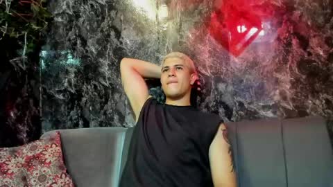 DOMI online show from May 12, 2026, 6:49 pm