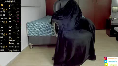 SANTI  independent model online show from April 9, 2026, 2:11 am