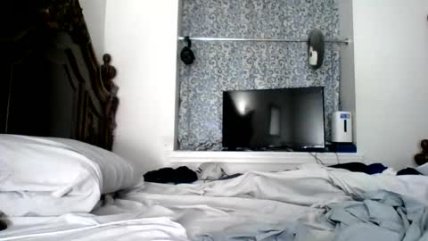 luis online show from July 9, 2026, 2:15 am