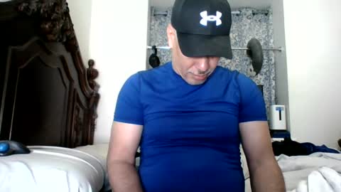 luis online show from July 24, 2026, 7:34 pm