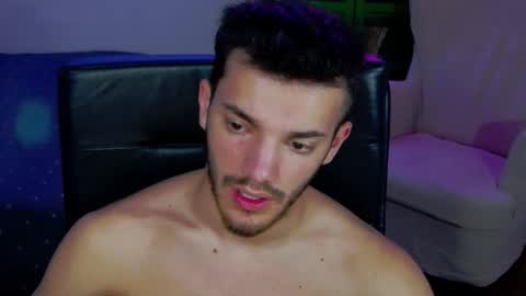 dominicvalente online show from November 6, 2025, 3:51 am