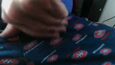 Dominique online show from November 26, 2025, 10:44 pm