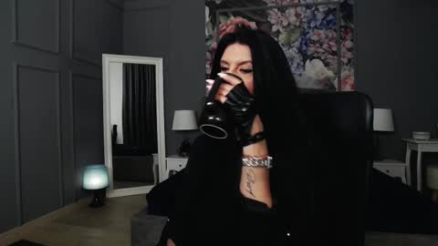 Dom Melisa online show from March 7, 2025, 1:20 am