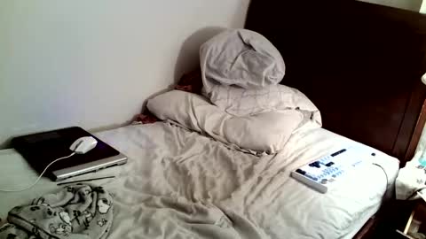 Snapshot of donkerton chatting on September 14, 2025, 9:19 am Donk online show from September 14, 2025, 9:19 am