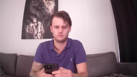 Papi online show from October 1, 2025, 1:06 pm