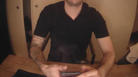 Papi online show from April 14, 2026, 8:59 pm