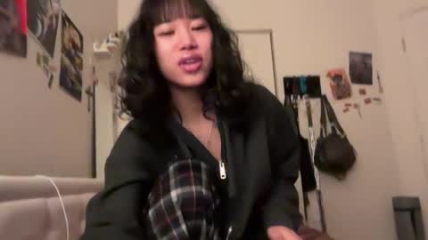 Snapshot of donna_baby chatting on January 23, 2025, 10:44 pm D2Creamy online show from January 23, 2025, 10:44 pm