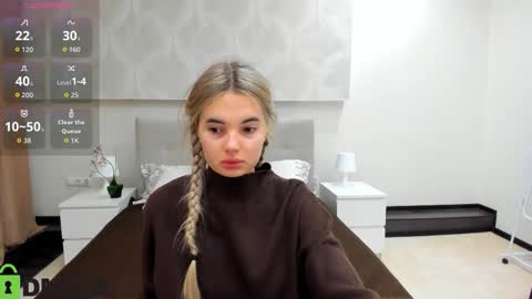 Donna On GMT2 Mon-Fri 3-9 AM online show from November 21, 2025, 11:58 pm