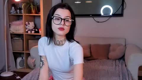 Donna online show from October 29, 2025, 2:41 pm