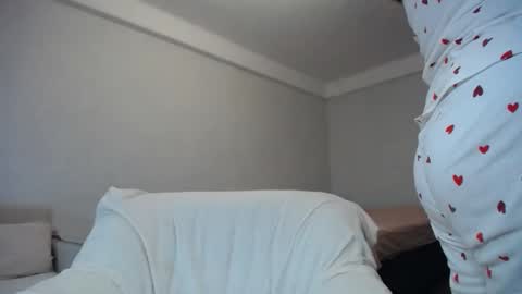 Tatiana 43 curvy sexy body and Joanna redhead 39 years online show from September 24, 2025, 8:50 am