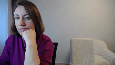 Tatiana 43 curvy sexy body and Joanna redhead 39 years online show from November 19, 2025, 9:20 am