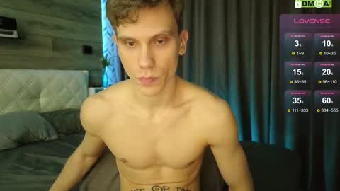 Nikon online show from November 30, 2025, 7:51 pm