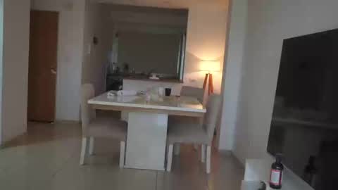 Snapshot of donnna19 chatting on October 24, 2025, 12:12 pm Donatella online show from October 24, 2025, 12:12 pm