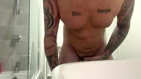 Snapshot of donnylove69 chatting on February 2, 2025, 9:34 pm Panties and stockings tranny online show from February 2, 2025, 9:34 pm