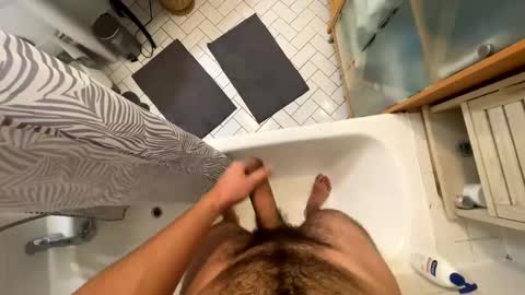 Snapshot of donp98 chatting on January 17, 2025, 7:41 am Paolodinhero online show from January 17, 2025, 7:41 am