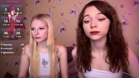 Snapshot of dontoke_ chatting on February 21, 2025, 3:43 pm Nicole online show from February 21, 2025, 3:43 pm