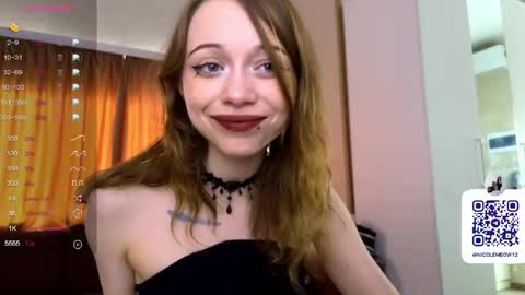 Snapshot of dontoke_ chatting on April 30, 2026, 12:44 pm Nicole online show from April 30, 2026, 12:44 pm