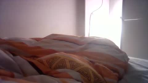 dony83mv online show from December 24, 2024, 2:54 am