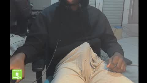 doomdrag3 online show from April 15, 2026, 1:51 pm