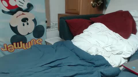 cummingdoouug online show from December 27, 2024, 1:00 am