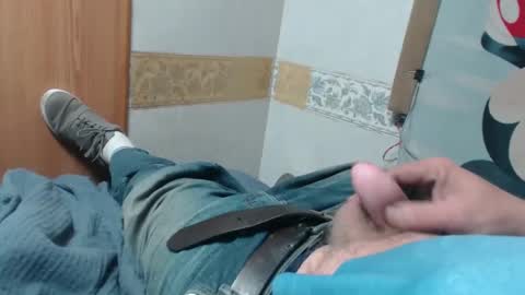 cummingdoouug online show from February 6, 2025, 4:25 pm