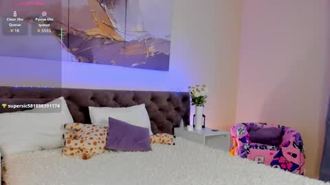 Dora EXOMI online show from February 3, 2026, 2:53 am