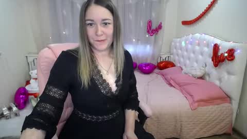 dorasuun online show from March 8, 2025, 2:30 pm